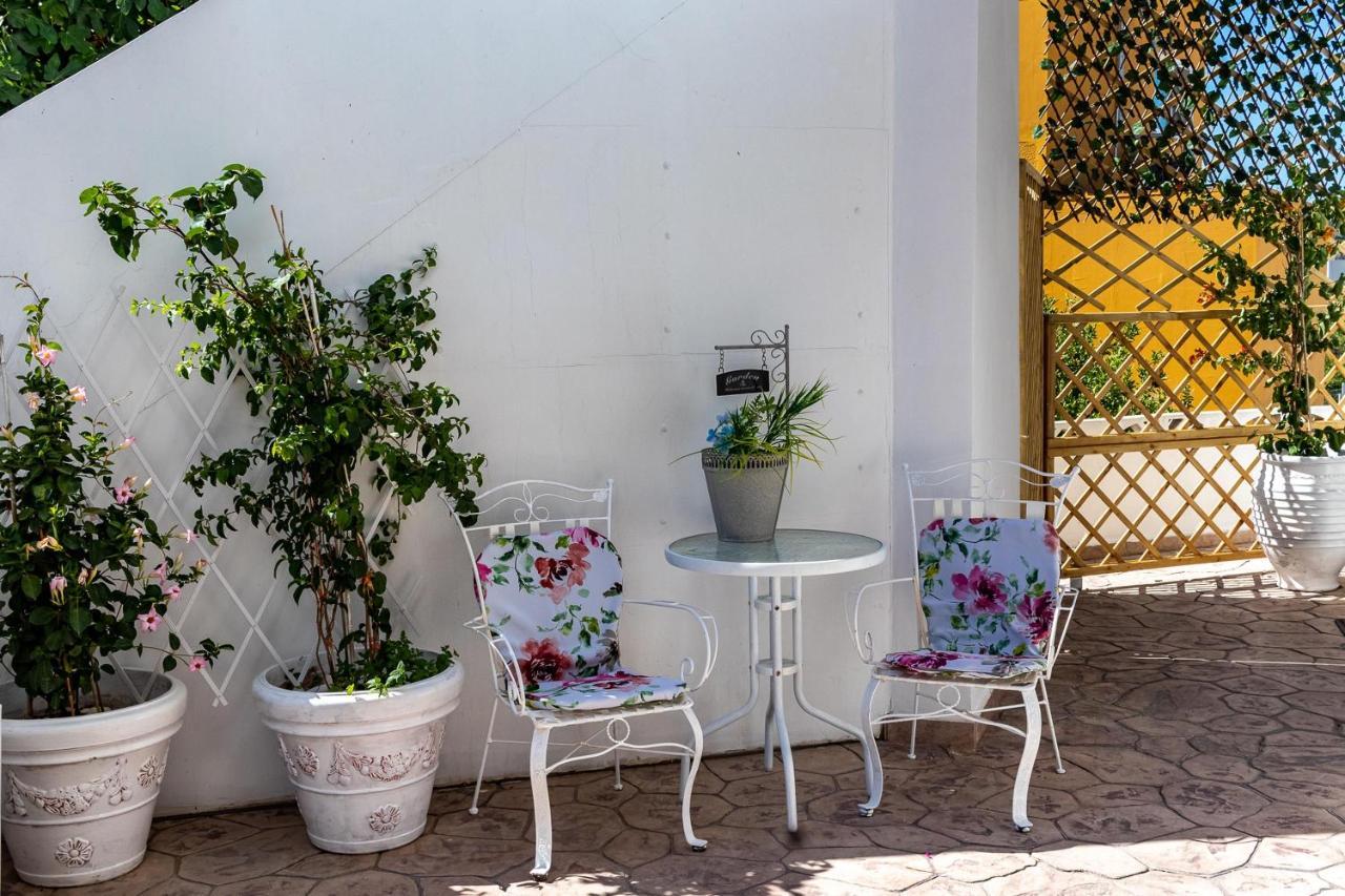 Evi'S Afandou Suite Exterior foto